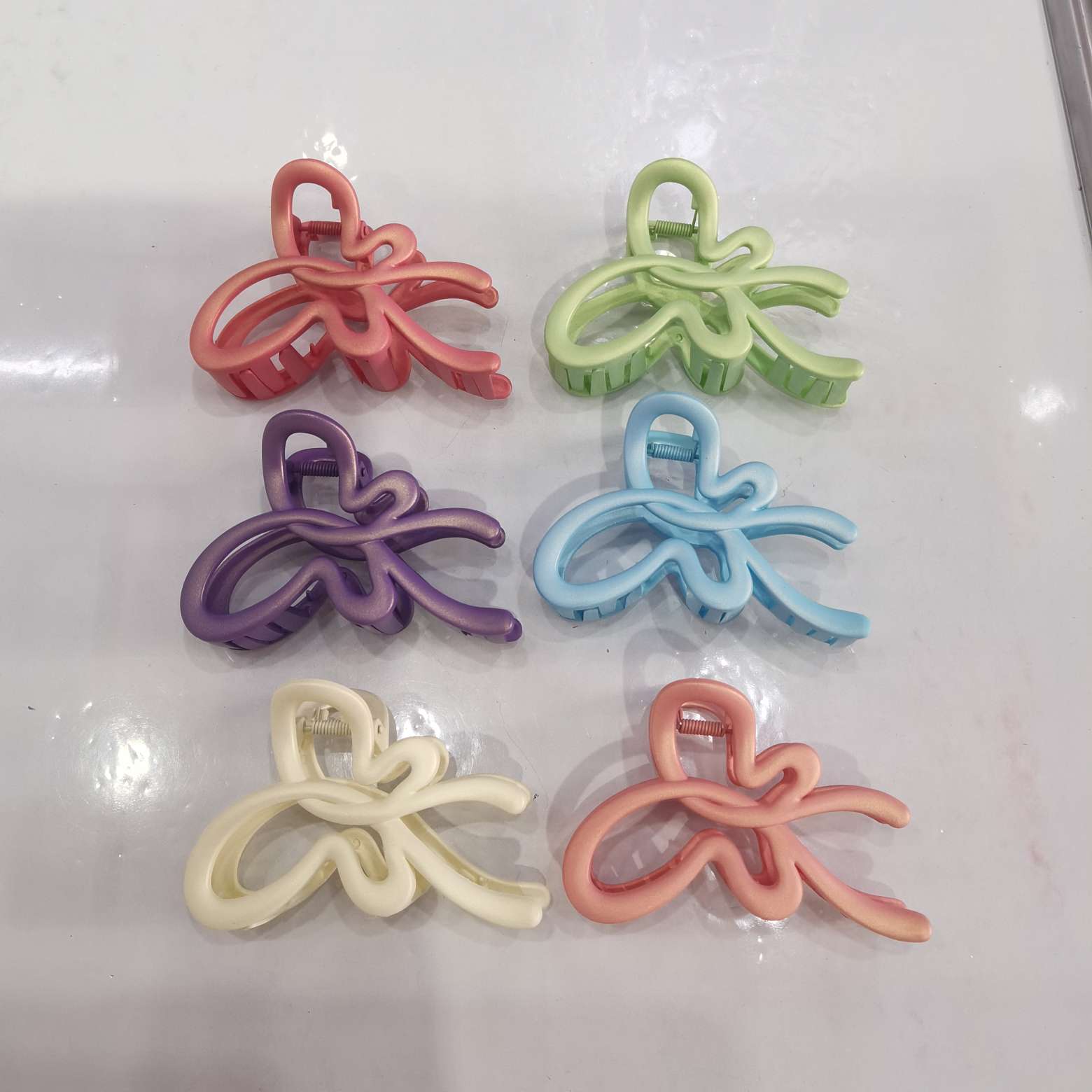 11 cm rubber 12-color plastic hairpin, shark clip, Internet celebrity bestseller, popular and trendy hairpin, hairpin headwear detail image 4