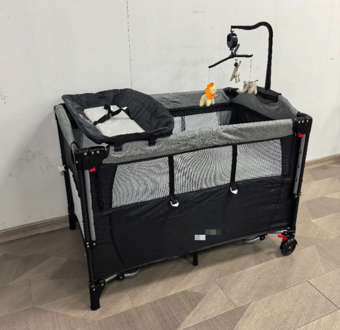 侧开婴儿床带蚊帐婴儿床摇摆婴儿床音乐婴儿床欧式婴儿床可升降婴儿床