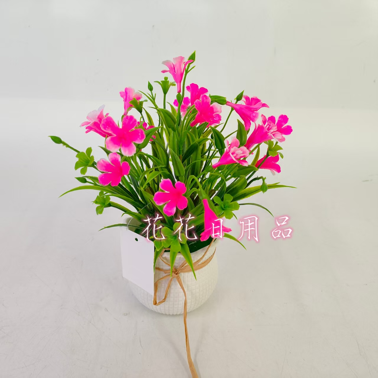 Artificial flowers, fake flowers, bonsai, plastic POTS, small lilies, decorative ornaments details Picture