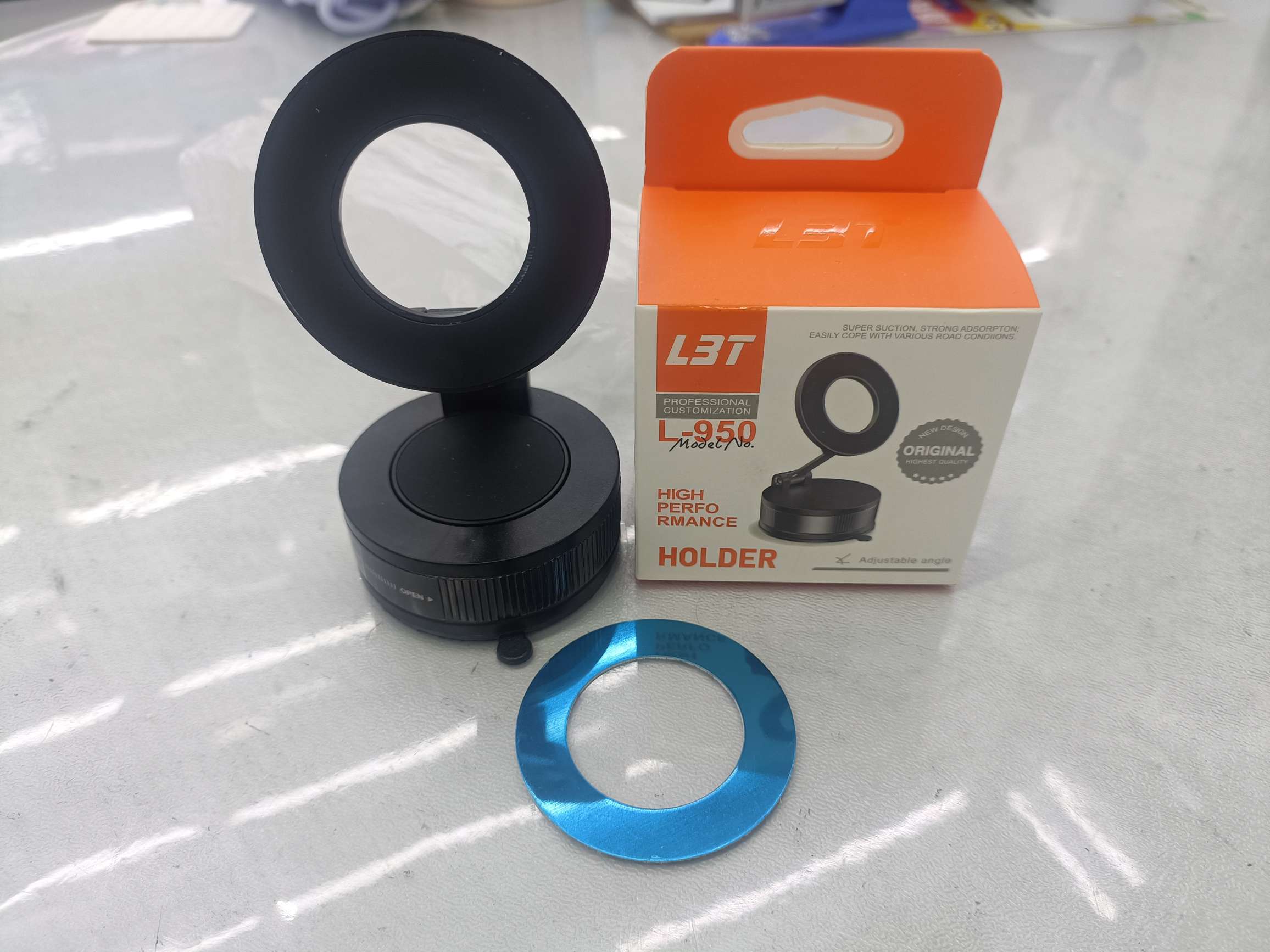 真空吸盘带胶底磁吸手机支架 真空吸盘车载磁吸支架 镂空圆形/圆形 车载导航支架车载手机支架详情图2