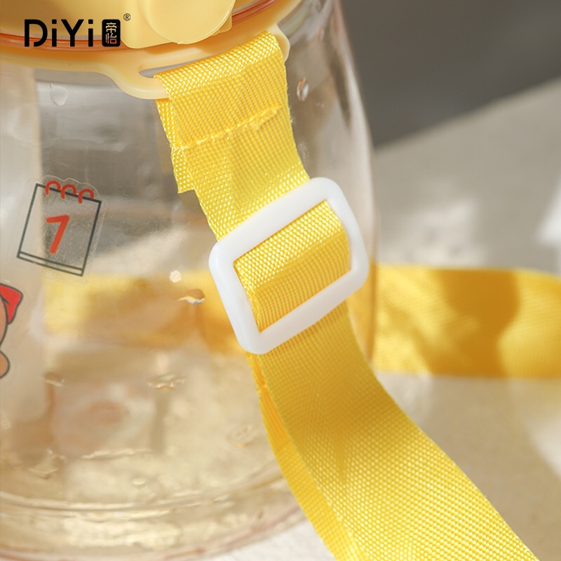 【 Spring/Summer 2023 】 The Best Choice with super high Cost performance!! DY-SL862 Diyi Refreshing Tonton Cup 1100ml,pc material, double drinking spout, with built-in sticker Item Picture