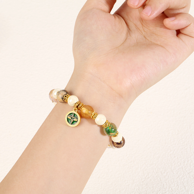 Imperial style Five-path God of Wealth incense ash glass multi-jewel bead bracelet, national trend retro gold foil bead Devin-sucking beast bracelet and jewelry details Picture