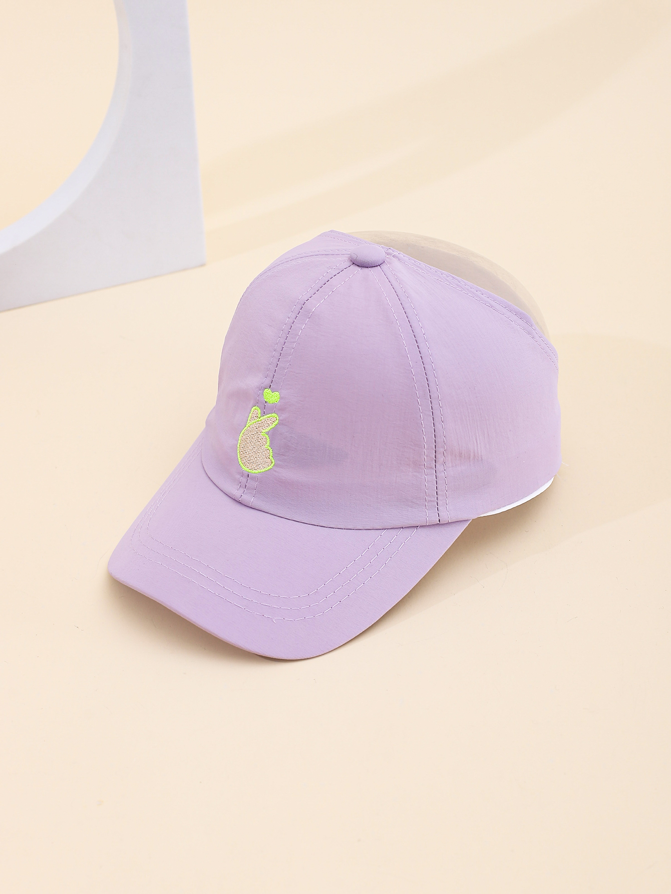 Spring and summer bestsellers: Embroidered pen refills, children's quick-drying baseball cap, men's and women's compatible, versatile outdoor sun protection cap, can be tied up in a high ponytail, adjustable Application Scenario