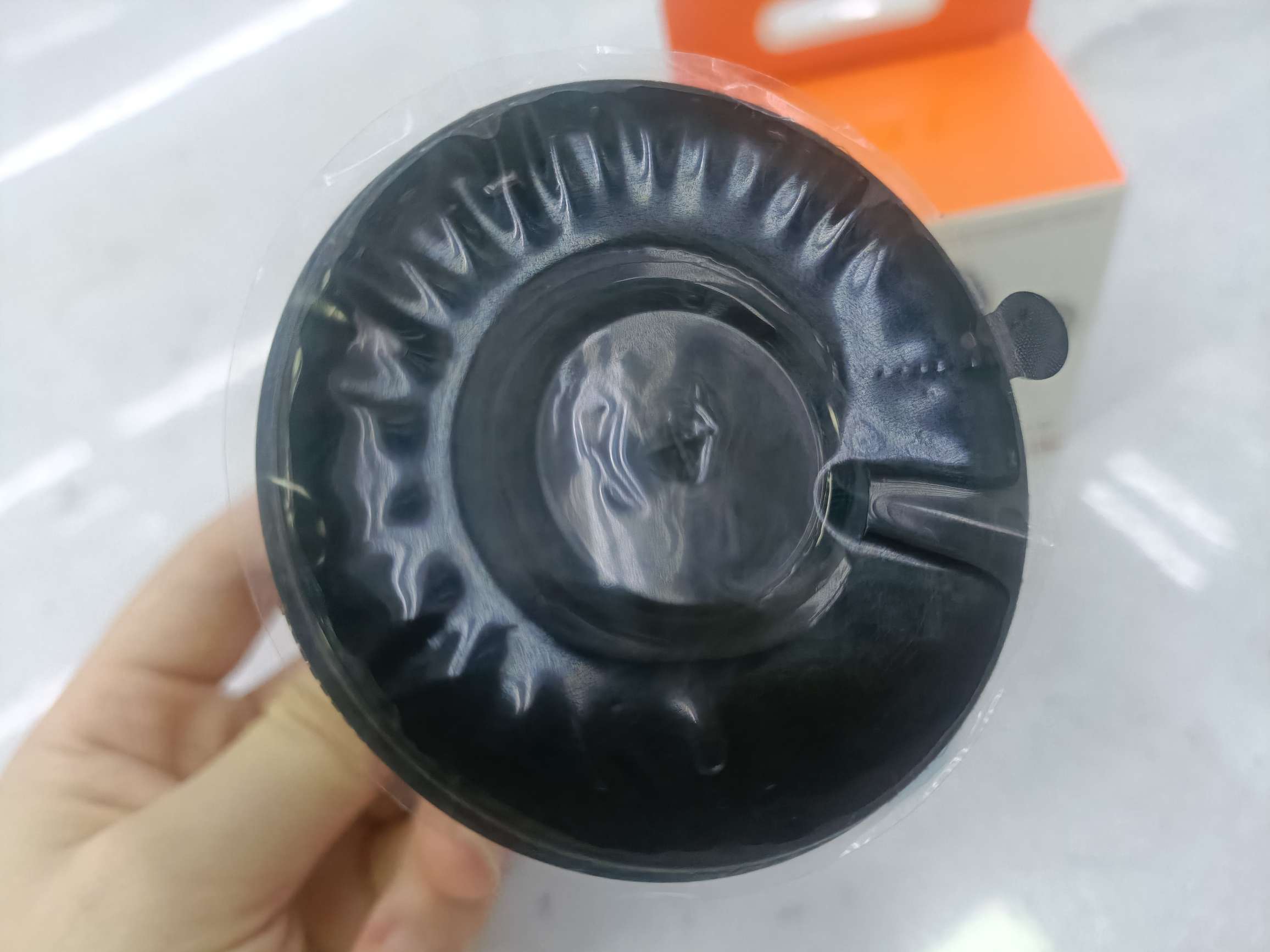 真空吸盘带胶底磁吸手机支架 真空吸盘车载磁吸支架 镂空圆形/圆形 车载导航支架车载手机支架详情图15