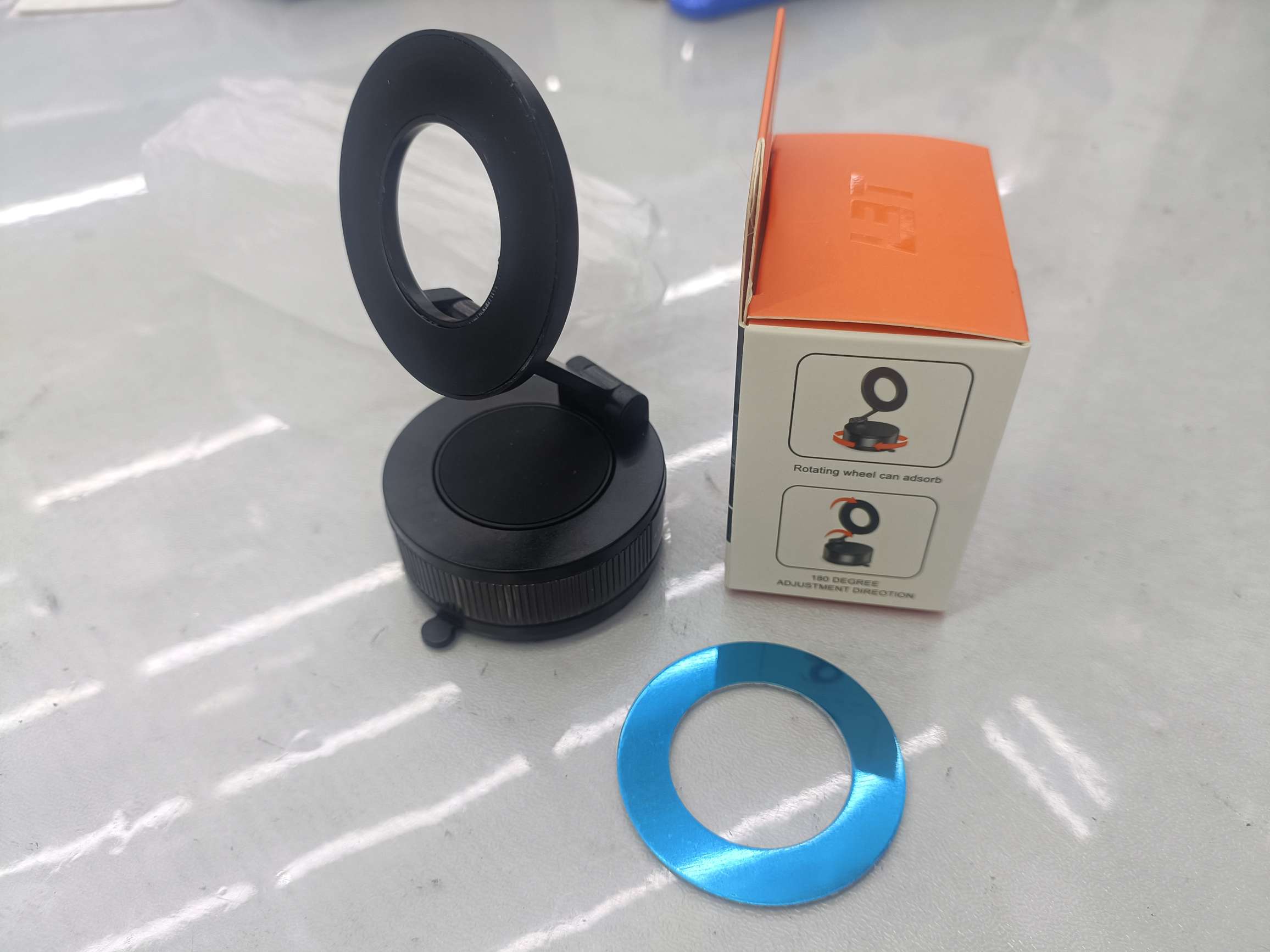 真空吸盘带胶底磁吸手机支架 真空吸盘车载磁吸支架 镂空圆形/圆形 车载导航支架车载手机支架详情图4