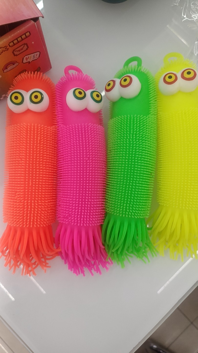 减压毛毛球玩具捏捏乐捏捏玩具趣味解压创意礼物