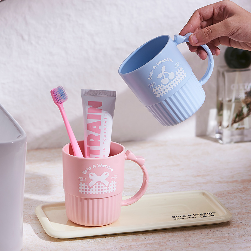 M04-7160 Korean-style striped mouthwash cup, creative cartoon household brushing cup, household student washbasin cup Specification image