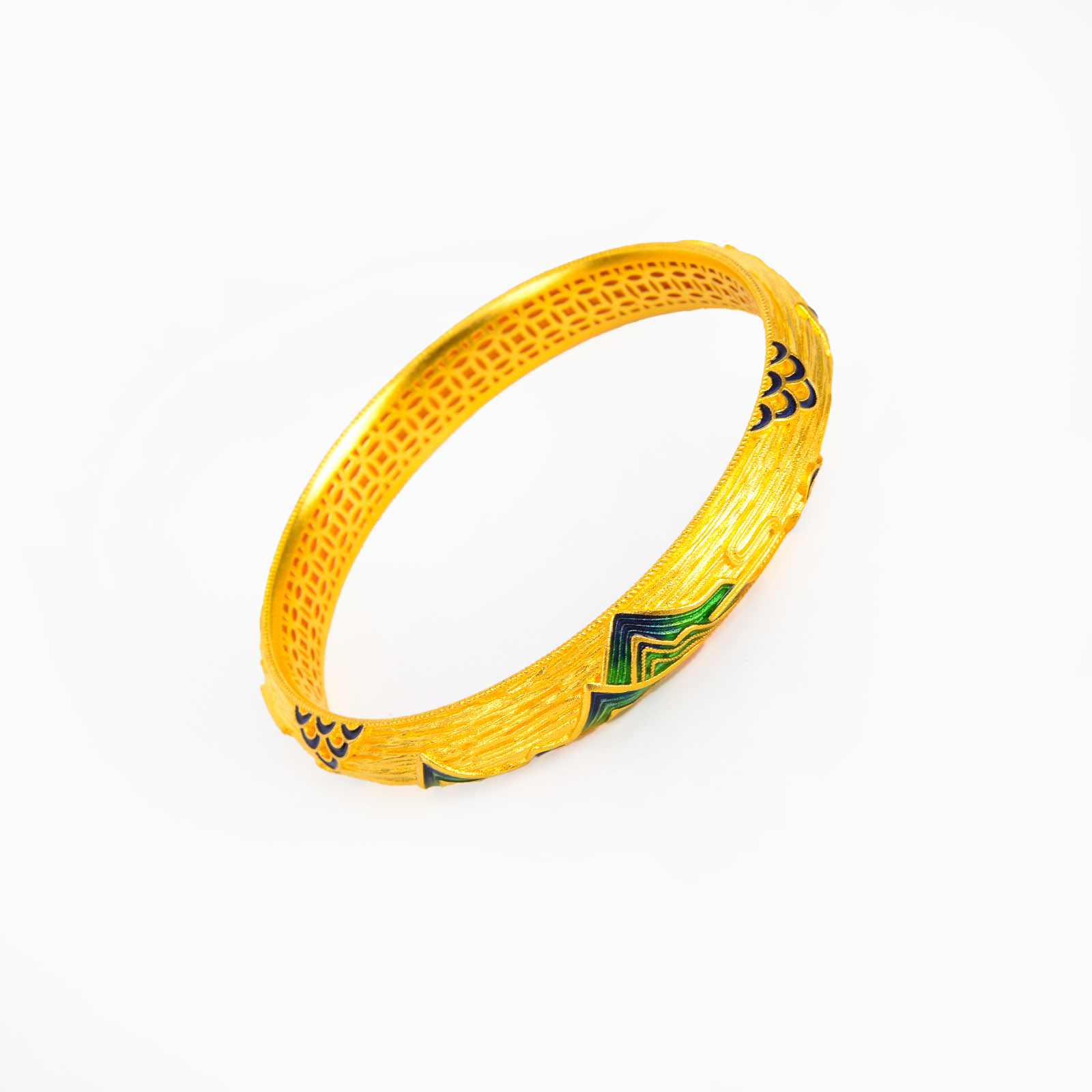 999 pieces of pure gold bracelet. This green and blue enamel bracelet is a solid gold bracelet as a gift for your wife Application Scenario