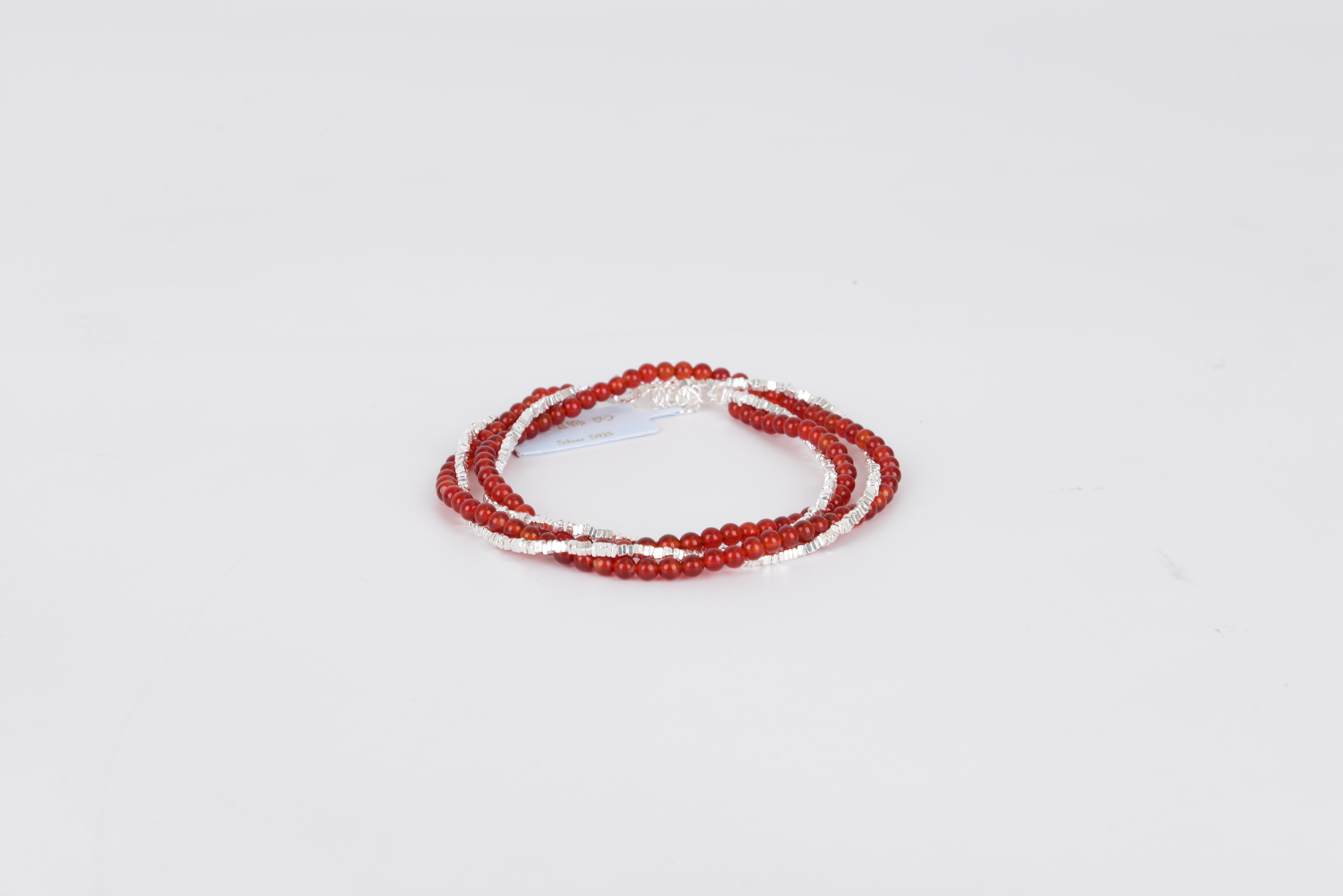 Hong Kong Zhengsheng s925 Red agate, pure silver, and silver fragments stacked necklace and bracelet, double-layered wrapped red string two-piece set gift details Picture