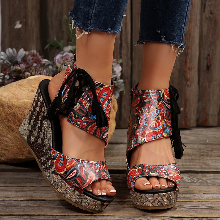 cross-border foreign trade plus size european and american wedge 2025 summer new tassel high heel peep toe platform muffin leopard print sandals women Application Scenario