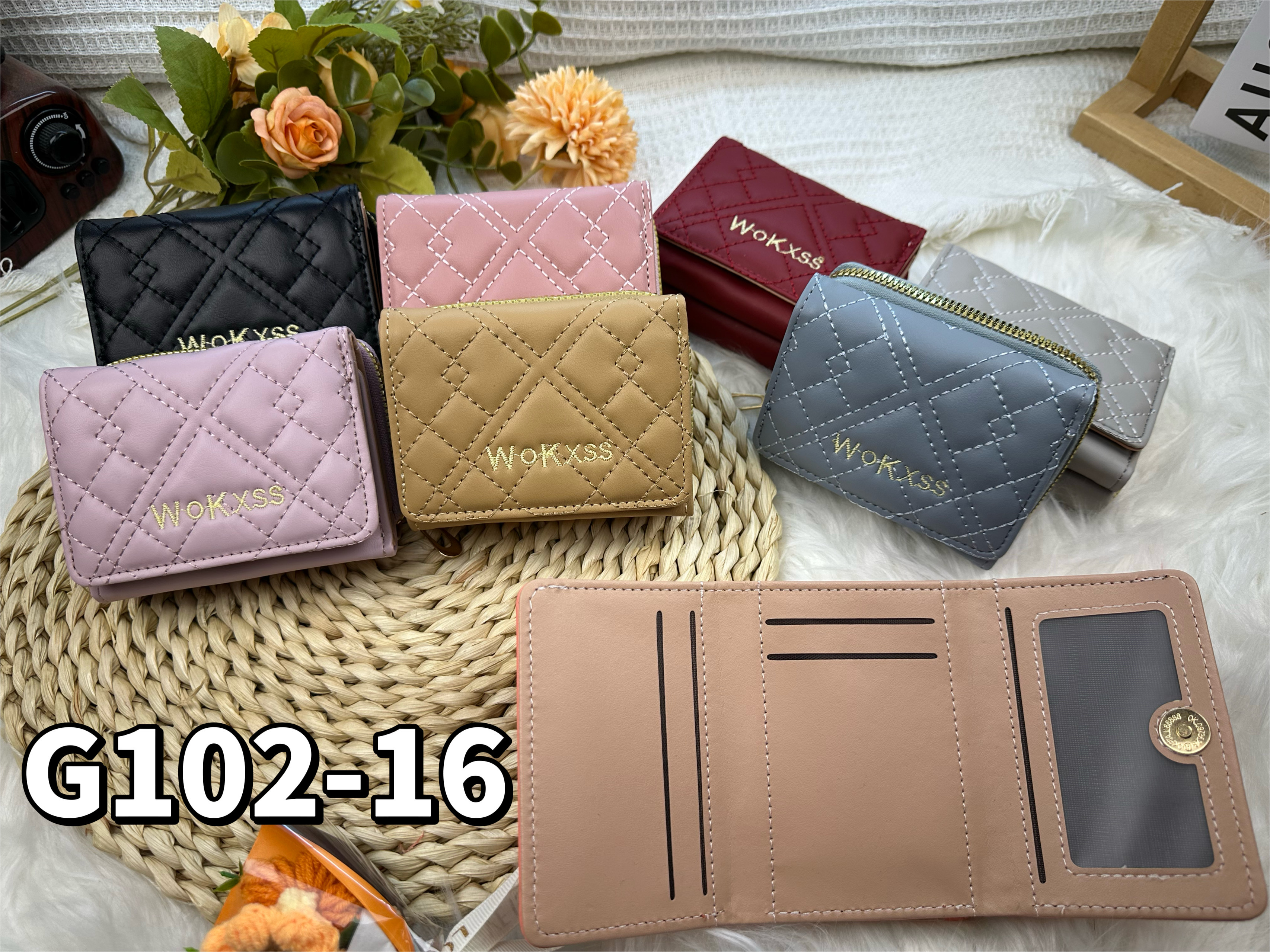 Ladies' single pull 30% off short wallet, small and exquisite, available in multiple colors, a bestseller