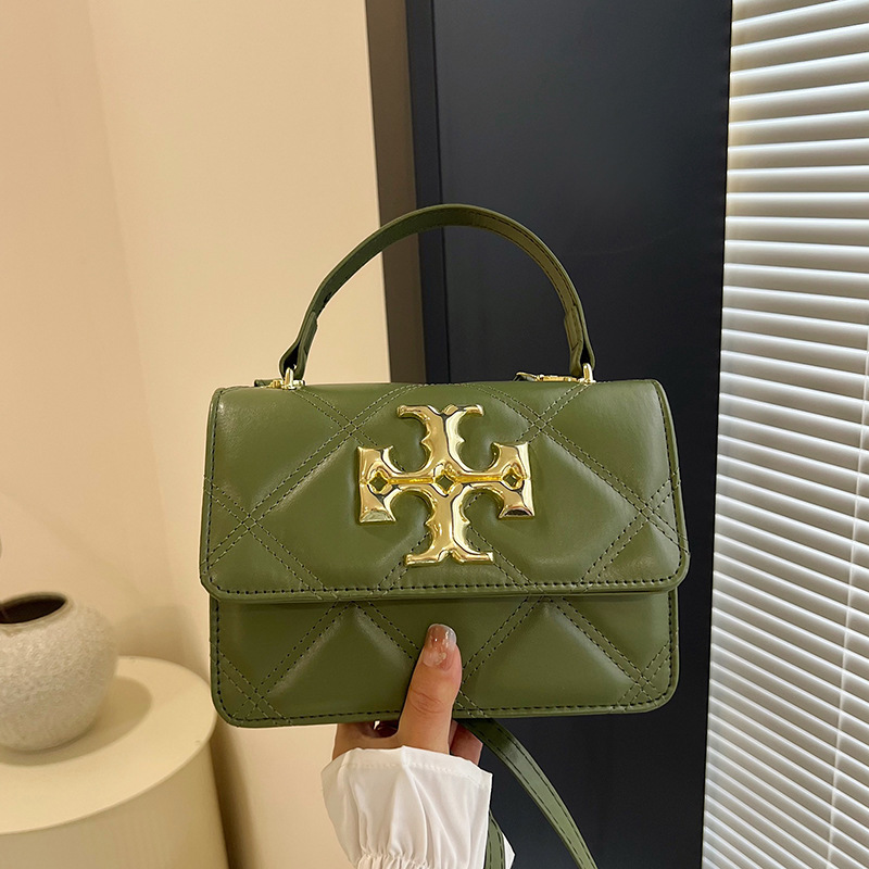 This year's popular handbags: The new winter 2024 collection features fashionable single-shoulder bags, stylish commuter crossbody bags, and simple small square bags full figure