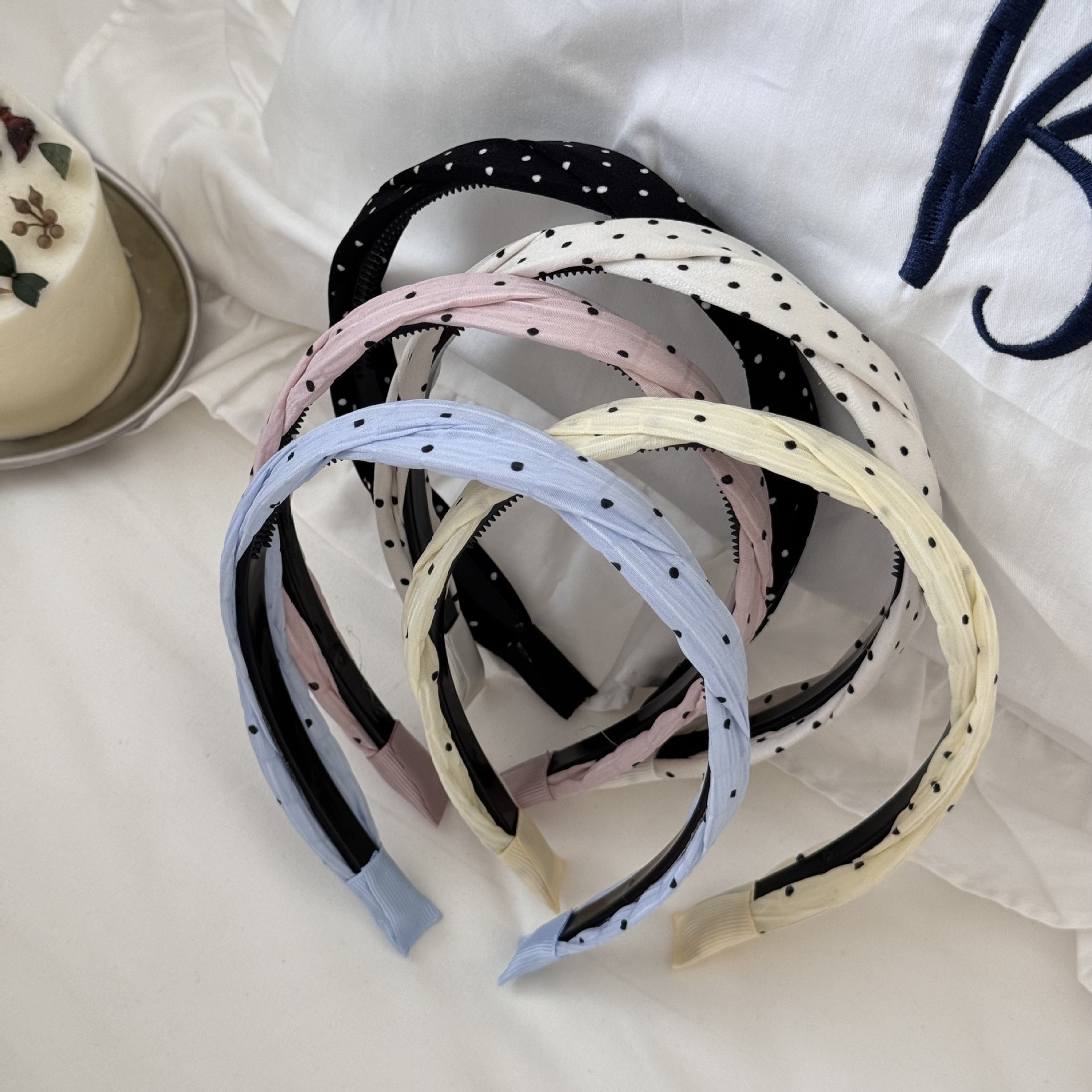 Korean solid color polka dot hairband for women, 2025 new high top daily wear headband hairpin, high-end hair accessory full figure