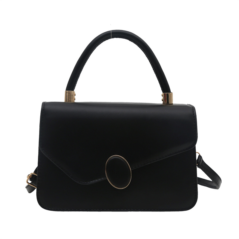 This year's popular handbags: The new 2024 winter collection features fashionable single-shoulder bags, solid-colored crossbody bags, and simple small square bags Item Picture