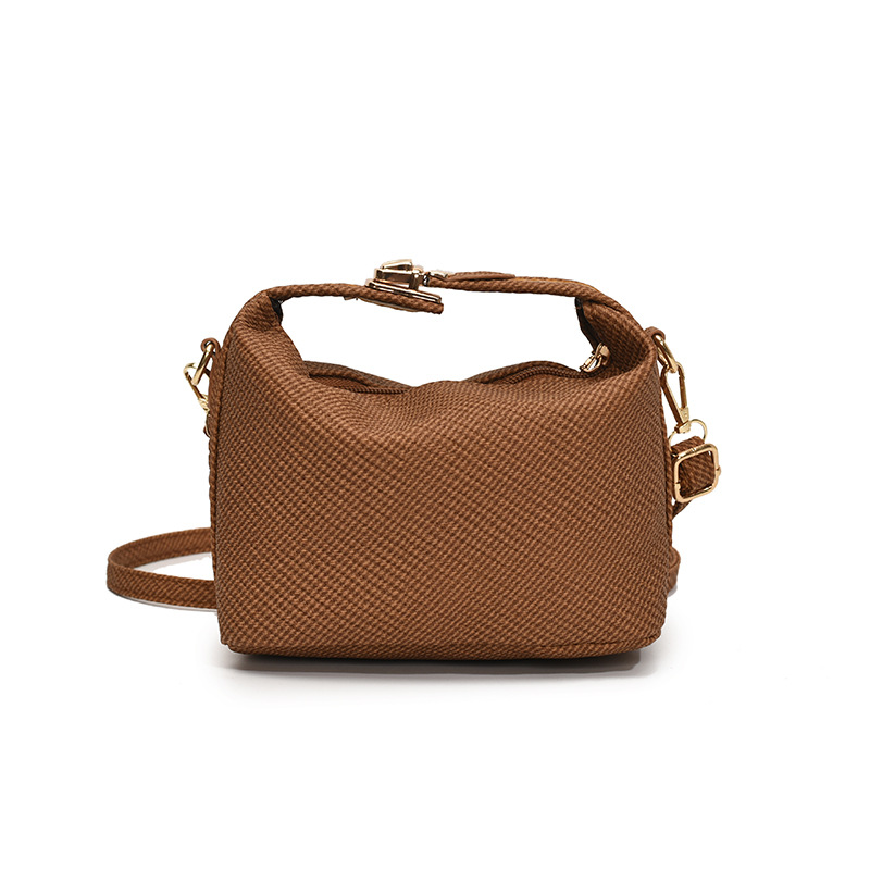 A niche design bag, a casual pillow bag, for the summer of 2025, a simple and fashionable hand-held individual single-shoulder crossbody bag Item Picture