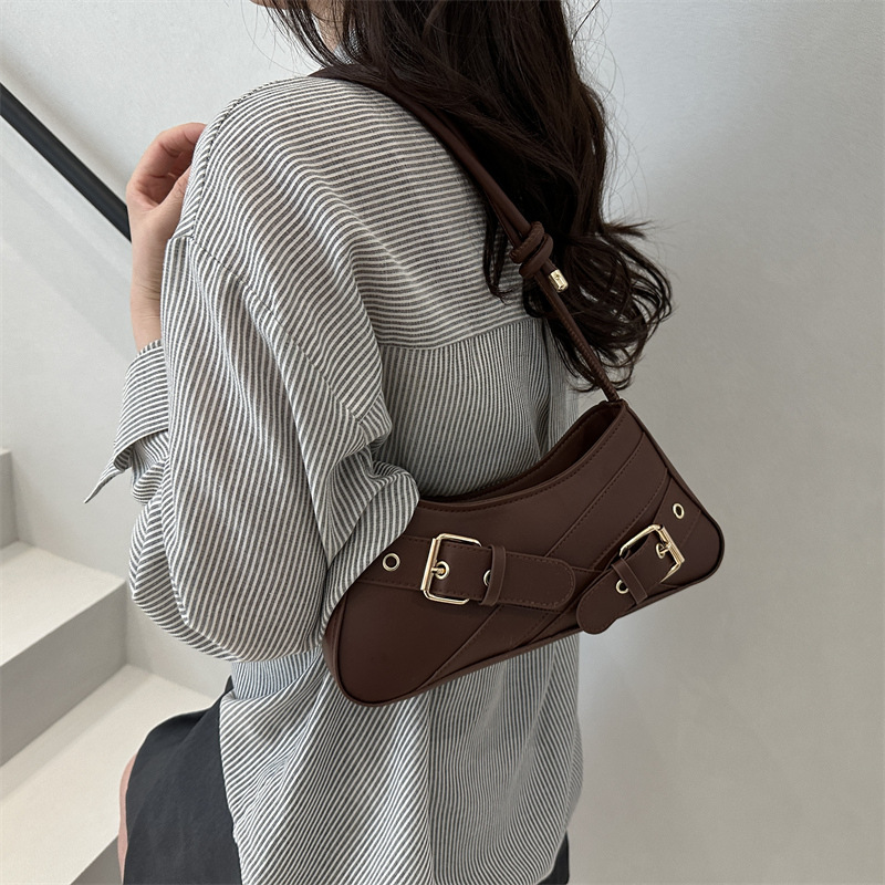 New retro women's bag, belt accessory, fashionable hot girl style motorcycle bag, 2025 popular single-shoulder armpit bag Specification drawing