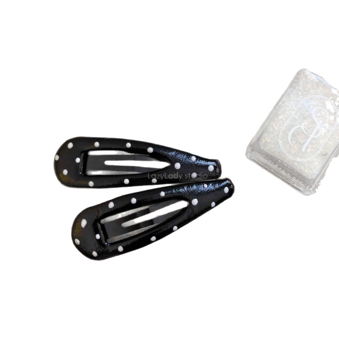 Korean style, sweet and cool, silver leather polka dot bb clip clip, simple and elegant bangs clip, new hairpin and hair accessory Item Picture