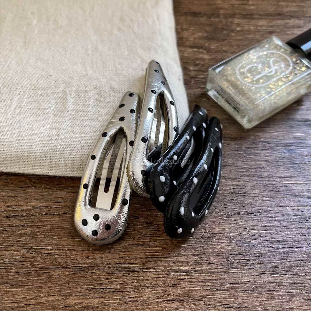 Korean style, sweet and cool, silver leather polka dot bb clip clip, simple and elegant bangs clip, new hairpin and hair accessory Specification drawing