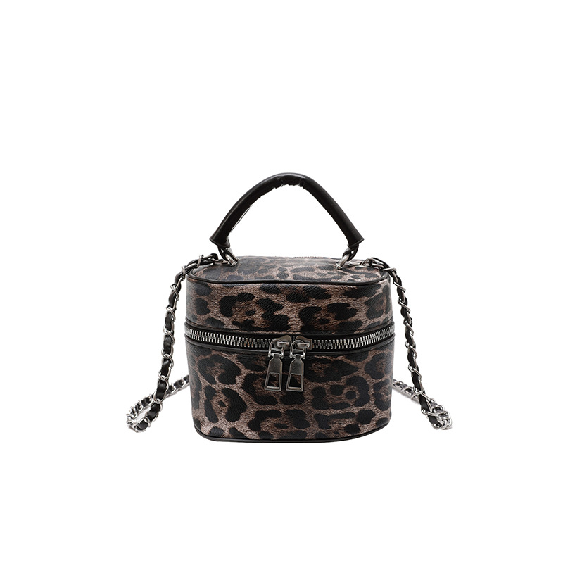 New 2025 spring mini square bag, fashionable leopard print box women's bag, cosmetic bag, popular women's bag this year Item Picture