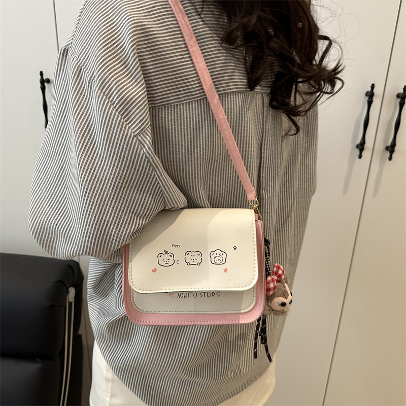 The new cross-border women's bag of 2025 features a stylish and trendy printed design. It is a versatile and simple single-shoulder crossbody bag for commuting Specification drawing