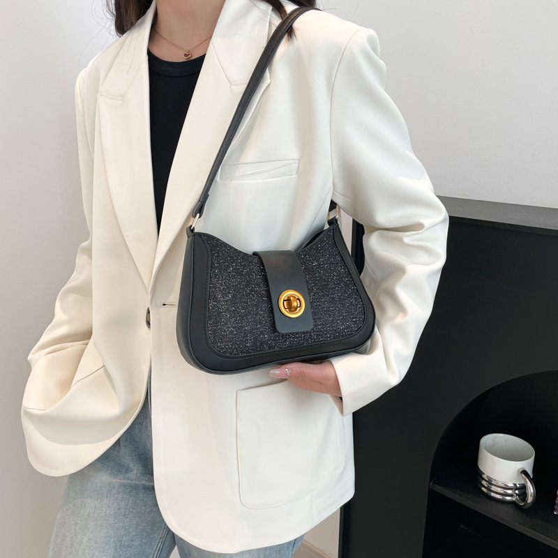A fresh and elegant handbag for women in 2025, a niche and high-end single-shoulder bag, a fashionable and ins commuter bag for women Specification drawing