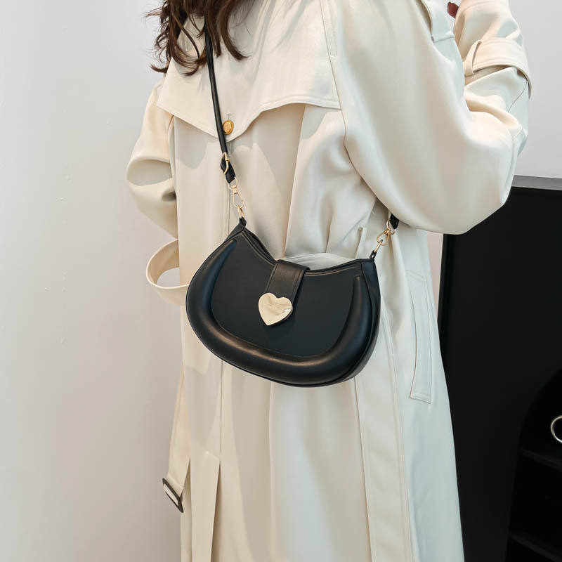 2025 New trendy, individualistic and stylish solid color texture small bag, women's small square bag, fashionable and casual single-shoulder bag details Picture