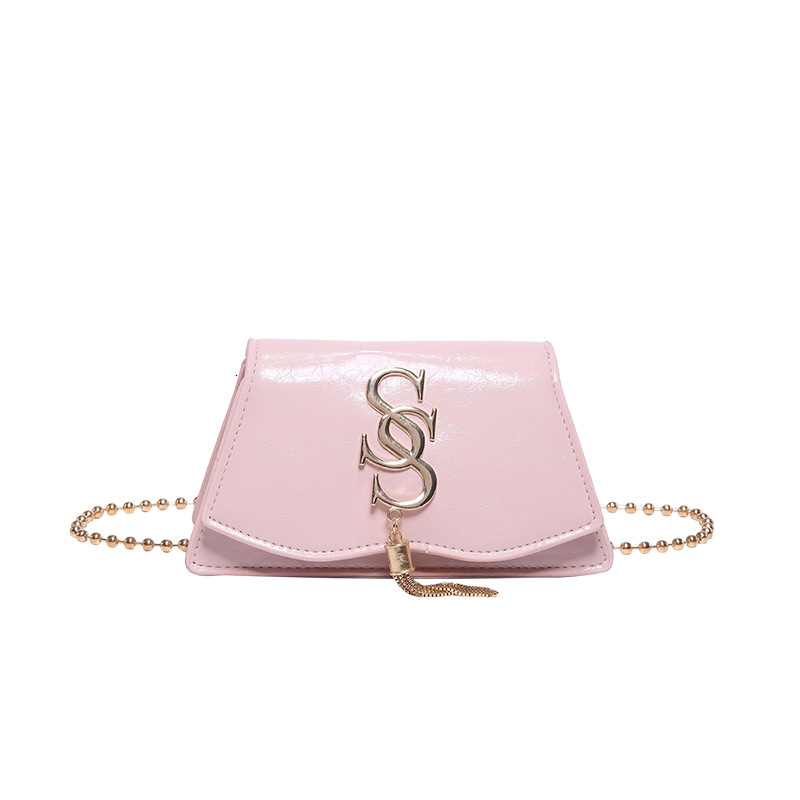 A simple and stylish fringed single-shoulder bag for ladies in 2025, a simple and fashionable underarm bag for commuting, a small square bag for women to cross borders Item Picture