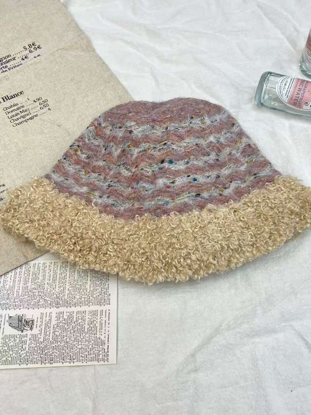 Brand [Sondona] 2025 Bestseller Fashionable and versatile hats, fisherman hats, cute and high-end style, Korean lambskin, warm and thick for autumn and winter, popular knitted plush design, versatile and facial flattering, small ethnic style women's hats Application Scenario