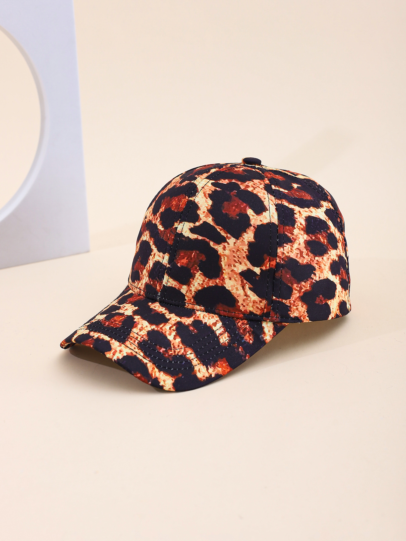 Spring and summer cross-border European and American bestsellers leopard print baseball caps, outdoor travel sun protection and shading adult baseball caps, adjustable for foreign trade details Picture
