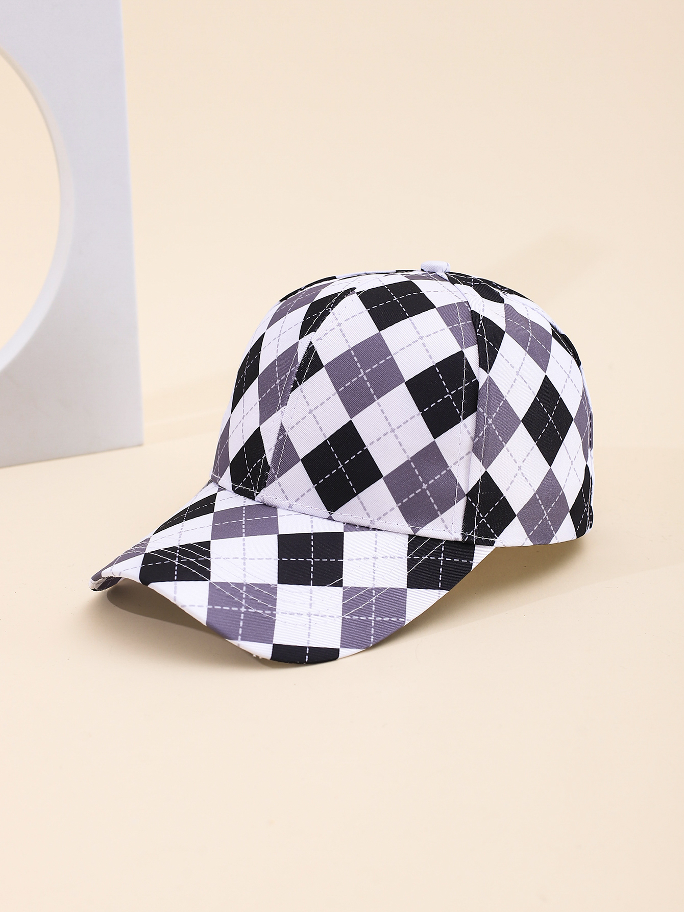 Spring and summer cross-border European and American bestsellers diamond-shaped check printed baseball caps, outdoor travel sun protection and shade adult baseball caps, six colors adjustable, foreign trade Item Picture