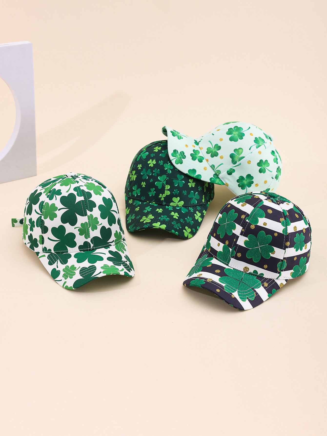 Spring and summer cross-border European and American bestsellers: Lucky four-leaf clover printed baseball caps, outdoor travel sun protection and shading adult baseball caps, adjustable for foreign trade full figure