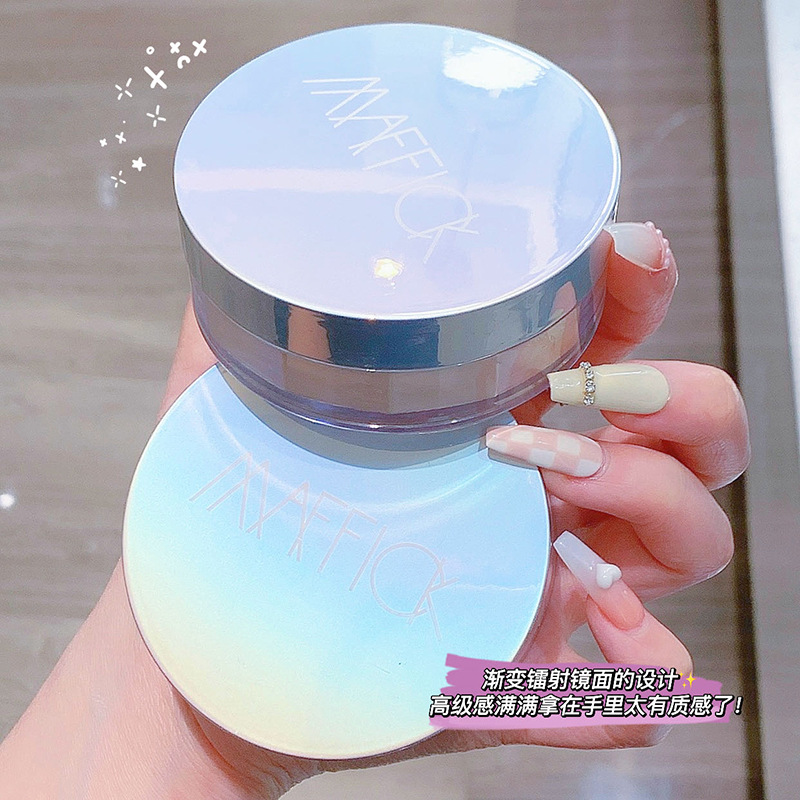 MAFFICK's refreshing and soft setting powder is waterproof, sweat-proof, long-lasting and does not smudge. It is an oil-control and concealer powder compact for students details Picture