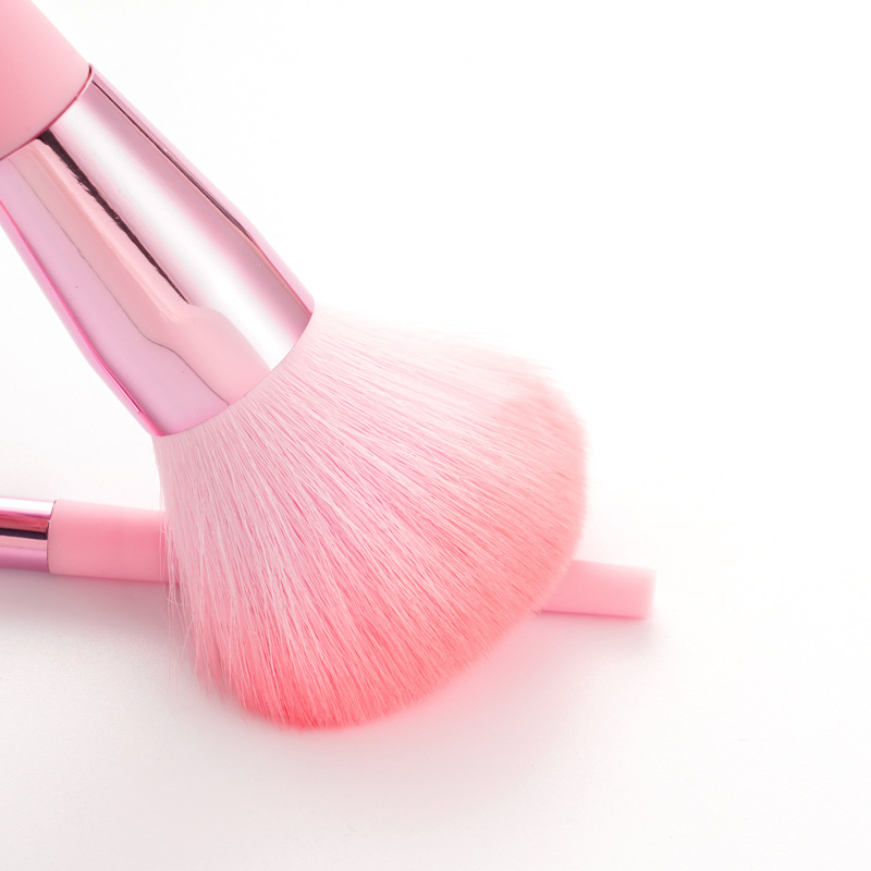 Cangzhou makeup brushes, soft bristles, single blush brushes, loose powder brushes, foundation brushes, high-gloss brushes, beauty tools manufacturer wholesale Application Scenario