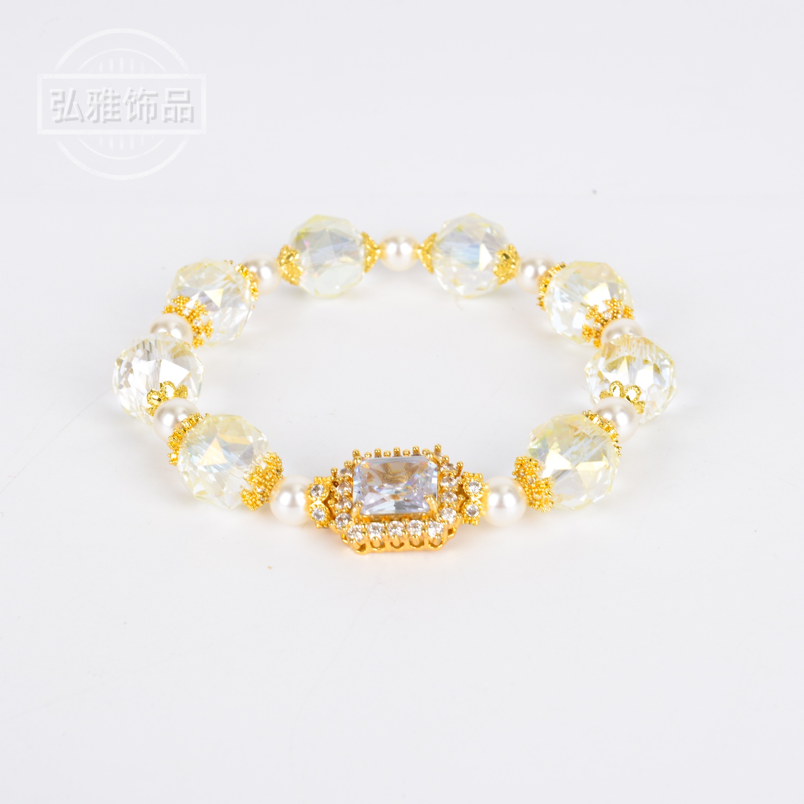 New Chinese-style crystal bracelet for women, light luxury, niche, simple and fresh Austrian crystal bracelet jewelry details Picture