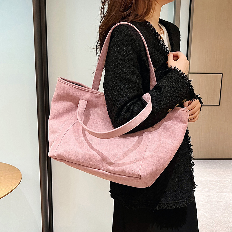 Tote Bag 2024 Autumn and Winter new trendy European and American simple matte solid color single-shoulder bag, handbag, fashionable women's bag details Picture