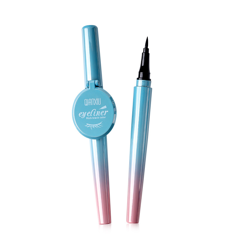 QIANXIU's best-selling liquid eyeliner from Europe and America is waterproof, sweat-proof and non-smudge. It dries quickly and forms black eyeliner in one stroke Item Picture