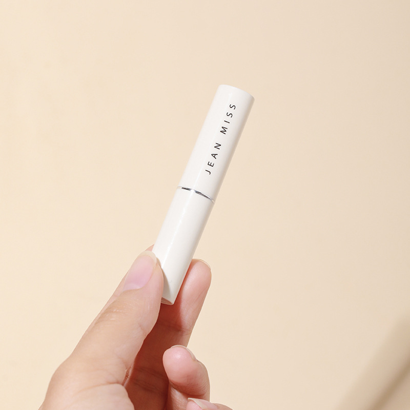 Xiaocheng Yixiang's new Vaseline Lip Balm, hydrating and moisturizing Lip Mask, anti-cracking and moisturizing portable lip balm wholesale 2g Specification drawing