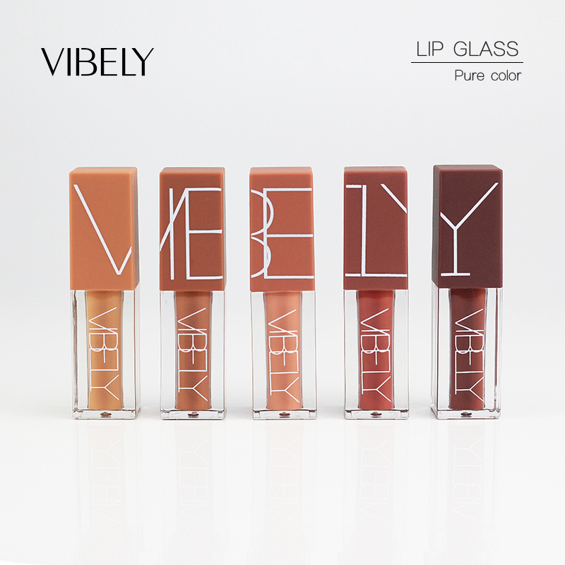 VIBELY's matte, waterproof, non-stick, non-fading lip gloss, nude five-color liquid lip gloss, a bestseller Application Scenario