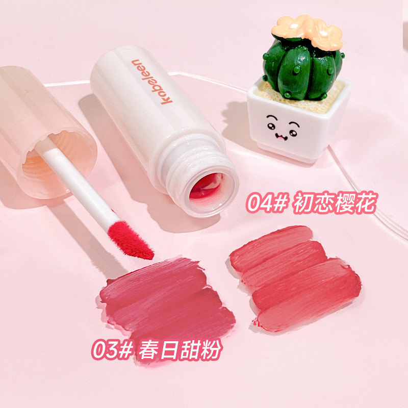 kobeleen's matte Cream Lip Gloss Nude lipstick is an affordable student's everyday natural blush color full figure