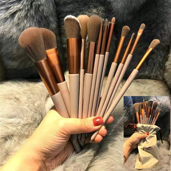 13-piece Sijiqing makeup brush set, portable loose powder brush, concealer brush, blush set brush, complete set of beauty tools wholesale full figure