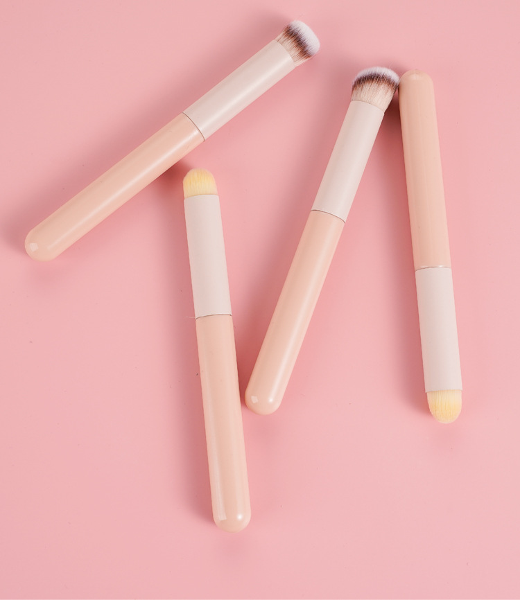 Jiaqi recommends round-headed lip brushes, lipstick brushes, concealer brushes, lip smudging makeup brushes for girls, and portable makeup lip brushes details Picture