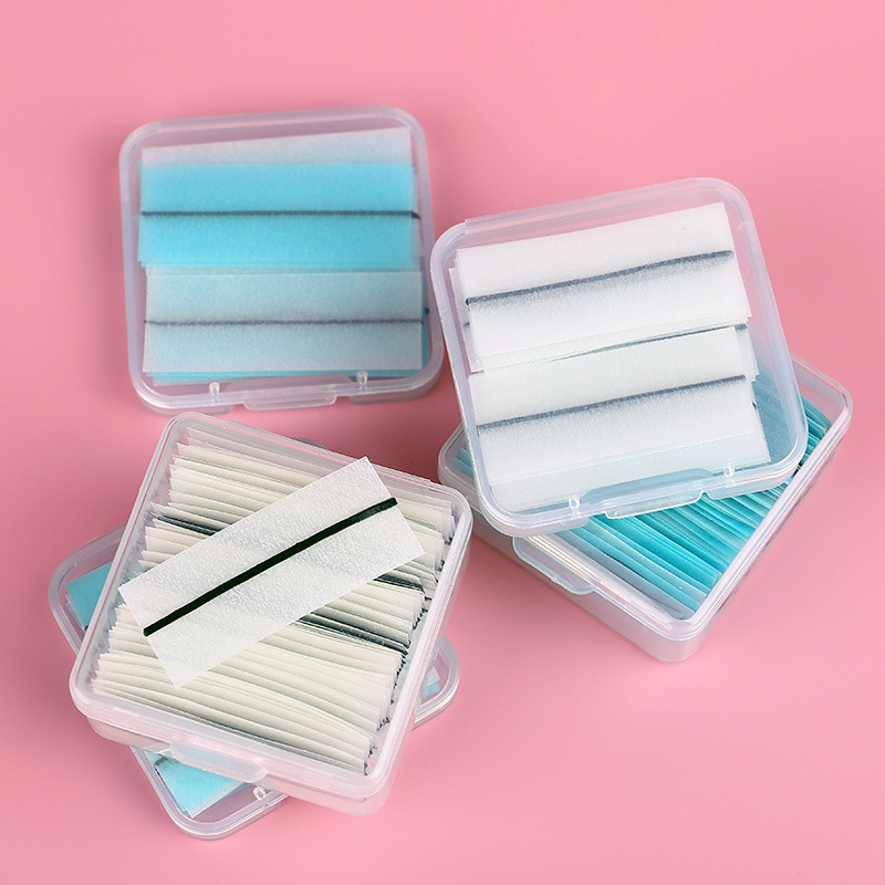 Self-adhesive temperature-sensitive jelly tape, glue-free self-adhesive false eyelashes, waterproof and sweat-proof, reusable eyelash replacement tape Application Scenario
