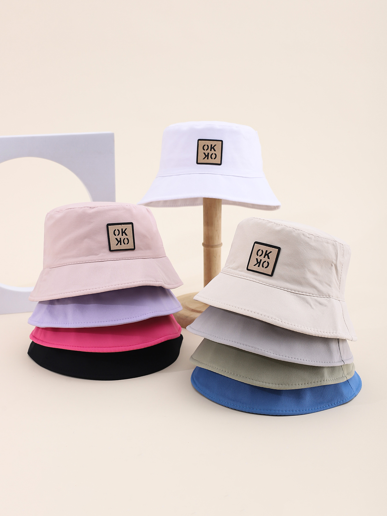 Spring and summer bestseller children 's label 🆗 One-sided fisherman hat cute cartoon classic versatile personality children' s one-sided fisherman hat with built-in drawstring on the inner side full figure