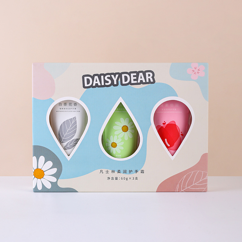 Xiaocheng Yixiang's new hand cream is moisturizing, hydrating, hydrating, and anti-dryness for autumn and winter. Wholesale of Douyin's best-selling hand cream sets full figure