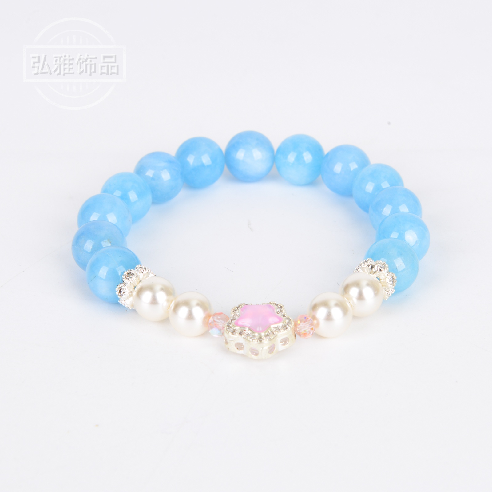 New natural aquamarine crystal bracelet for women, light luxury and niche design, rose crystal star bracelet, beaded bracelet Application Scenario