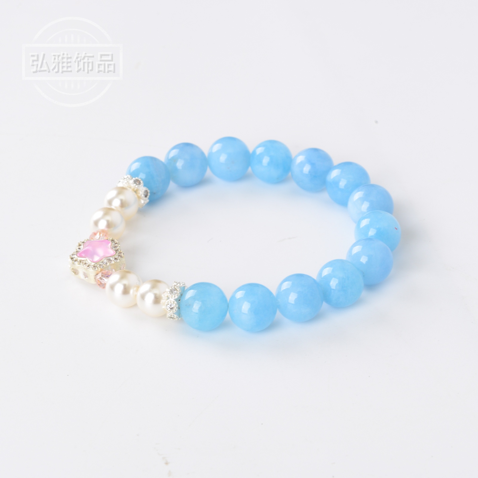 New natural aquamarine crystal bracelet for women, light luxury and niche design, rose crystal star bracelet, beaded bracelet details Picture