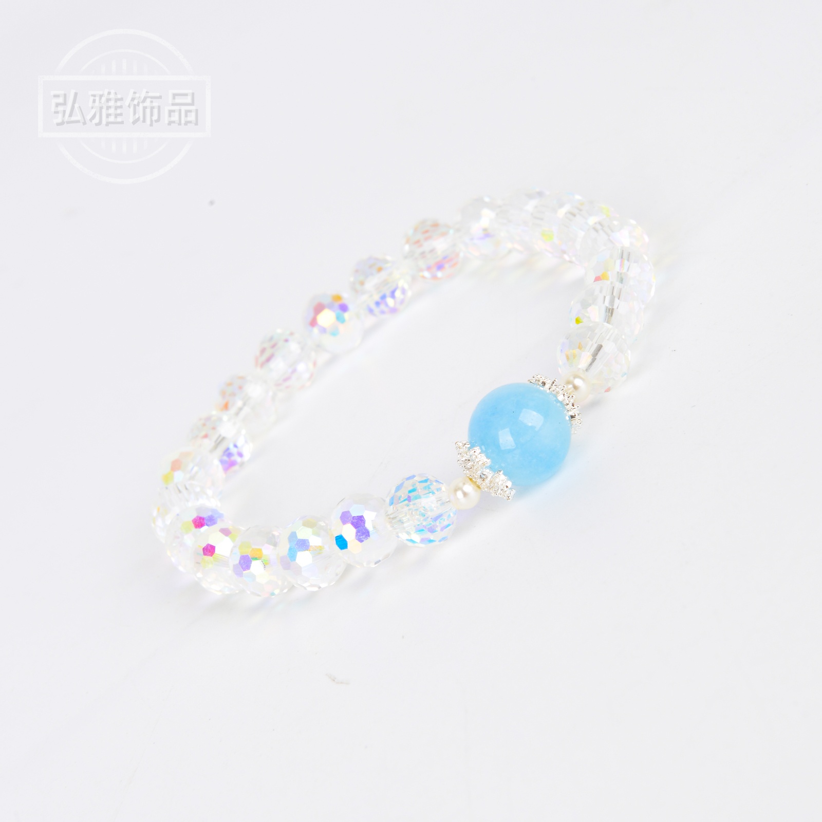 A new minimalist and versatile ultra-sparkling white crystal bracelet for women, a light luxury and niche fashion aquamarine bracelet Specification image
