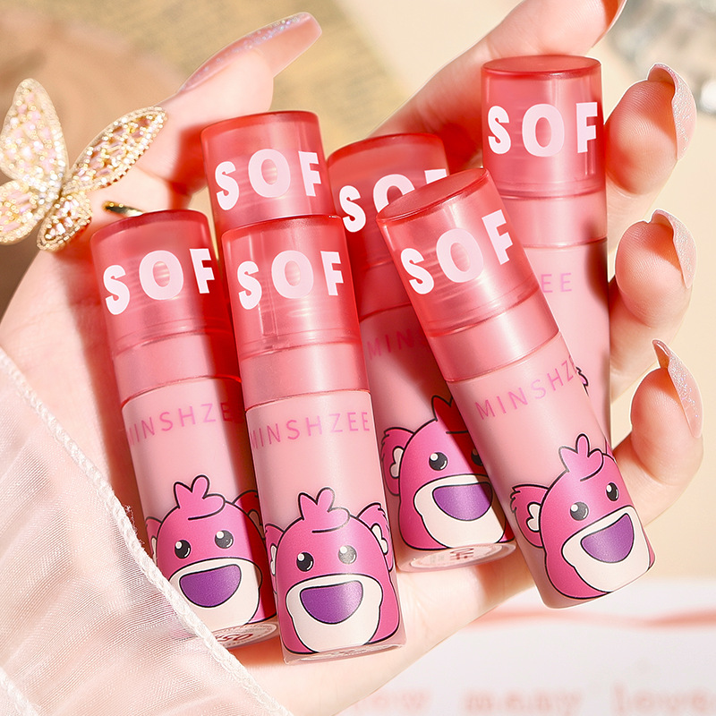 Mingxi Zhi lip gloss matte velvet matte long-lasting niche brand lipstick Affordable student lip gloss Lip gloss Lip paste Cross-border Application Scenario