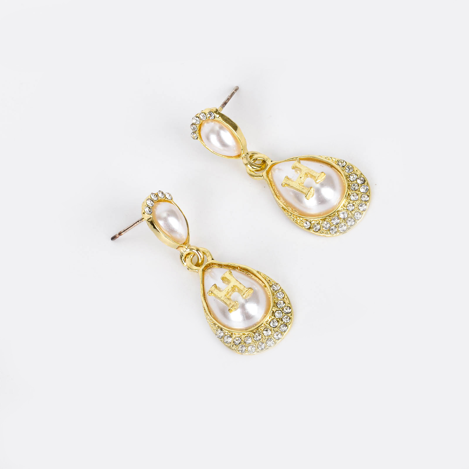 饰品/耳饰/耳钉/珍珠耳环/植绒耳钉产品图