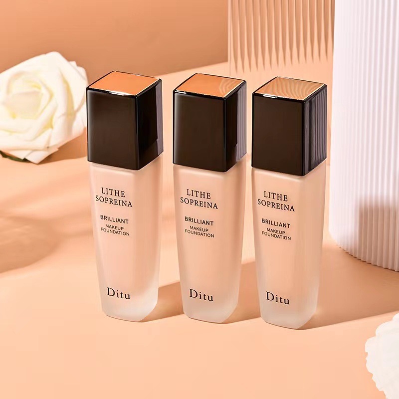 Ditu Light and hydrating Foundation for concealing, even out skin tone and no smudging bb Cream full figure